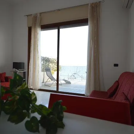 Apartment Riva *