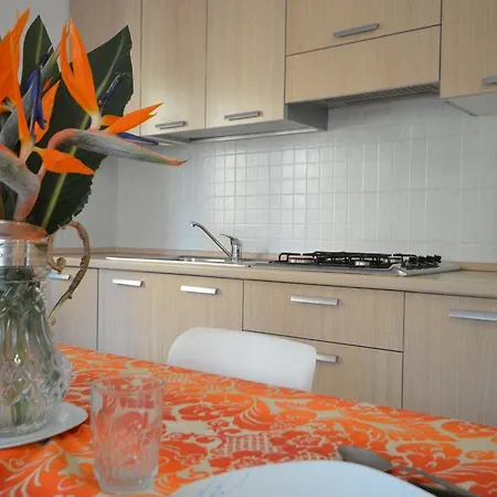 Apartment Riva *