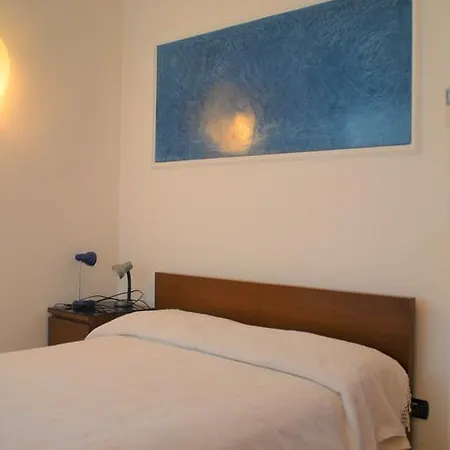 Apartment Riva *