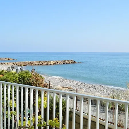 Riva * Riva Ligure